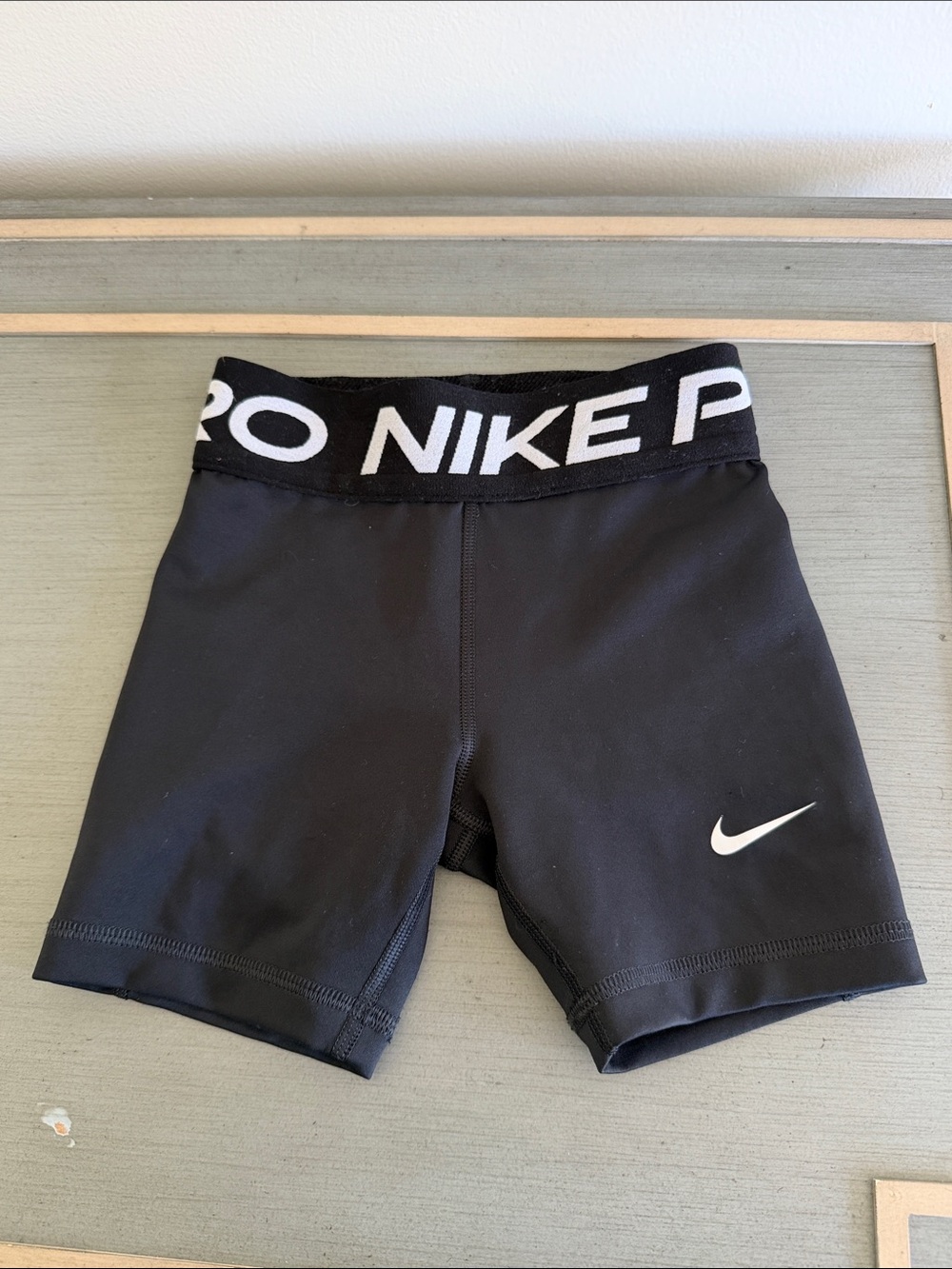 Nike Girls Pro Shorts, Size XS